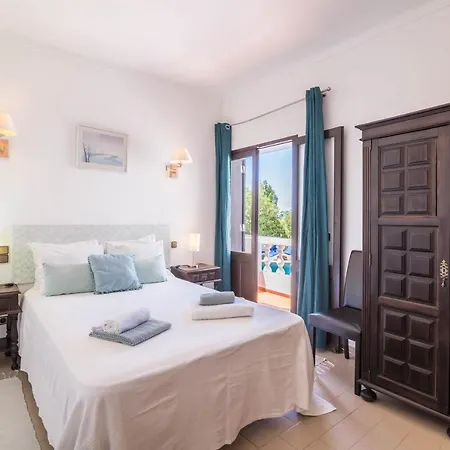 Relax In Vila Mimosa - Albufeira アルブフェイラ
